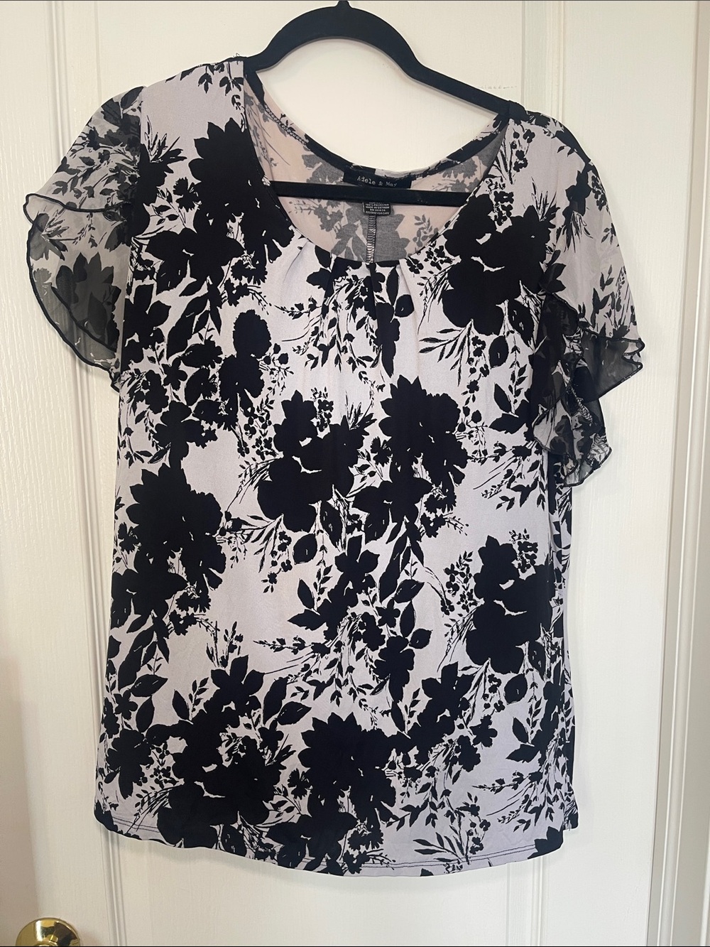 Adele & May Black & White Floral Chiffon-Sleeve Blouse